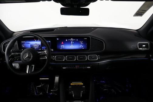 2025 Mercedes-Benz GLS 580 4MATIC