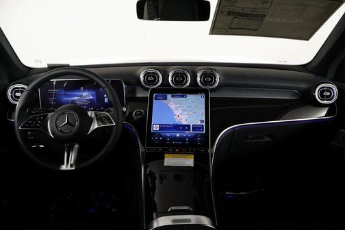 2025 Mercedes-Benz GLC 300 4MATIC