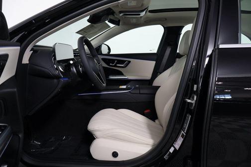 Obsidian Black Metallic 2026 Mercedes-Benz E-Class 4MATIC