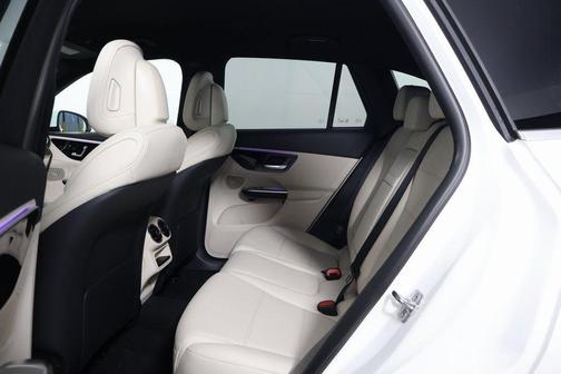 Polar White 2026 Mercedes-Benz GLC 300 Base