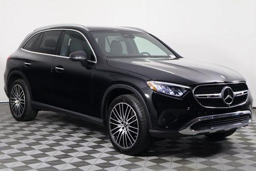 2025 Mercedes-Benz GLC 300 Base