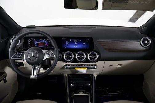 2026 Mercedes-Benz GLA 250 4MATIC
