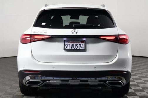 2025 Mercedes-Benz GLC 300 Base