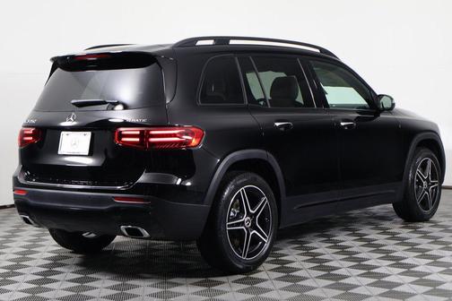 2026 Mercedes-Benz GLB 250 4MATIC