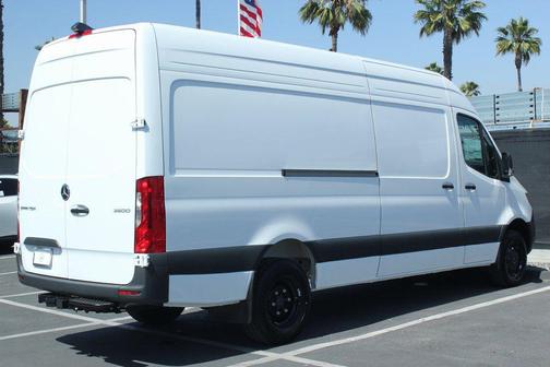 2025 Mercedes-Benz Sprinter 3500 High Roof
