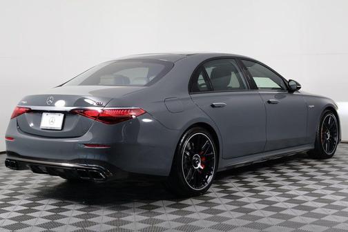 2026 Mercedes-Benz AMG S 63 E 4MATIC