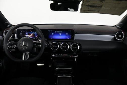 2026 Mercedes-Benz CLA 250 4MATIC