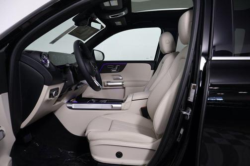 Night Black 2026 Mercedes-Benz GLB 250 4MATIC
