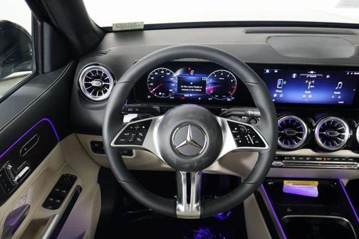 Night Black 2026 Mercedes-Benz GLB 250 4MATIC