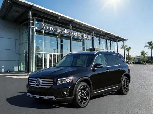 Night Black 2026 Mercedes-Benz GLB 250 4MATIC