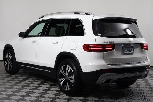 2025 Mercedes-Benz GLB 250 Base