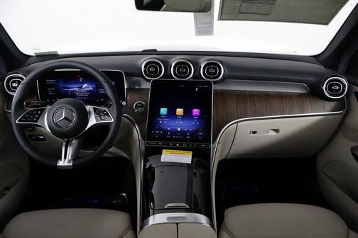 2026 Mercedes-Benz GLC 300 Base