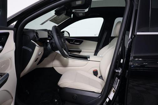 2026 Mercedes-Benz GLC 300 Base