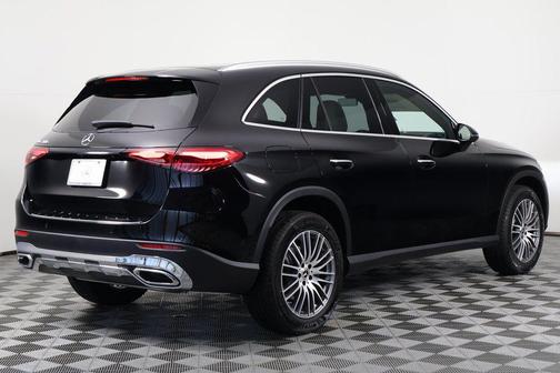 2026 Mercedes-Benz GLC 300 Base