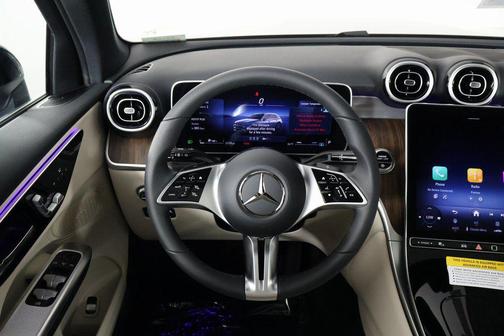 2026 Mercedes-Benz GLC 300 Base