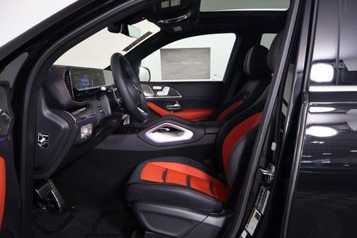 Obsidian Black Metallic 2026 Mercedes-Benz AMG GLE 63 S 4MATIC+