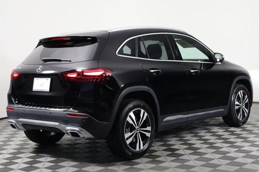 2025 Mercedes-Benz GLA 250 4MATIC