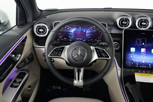 2026 Mercedes-Benz GLC 300 4MATIC