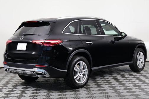 2025 Mercedes-Benz GLC 300 Base