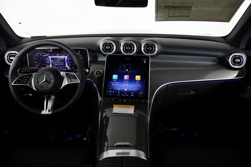 2025 Mercedes-Benz GLC 300 Base