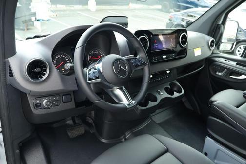 2026 Mercedes-Benz Sprinter 2500 Standard Roof