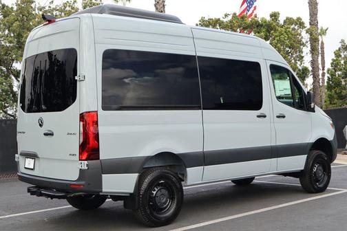 2026 Mercedes-Benz Sprinter 2500 Standard Roof