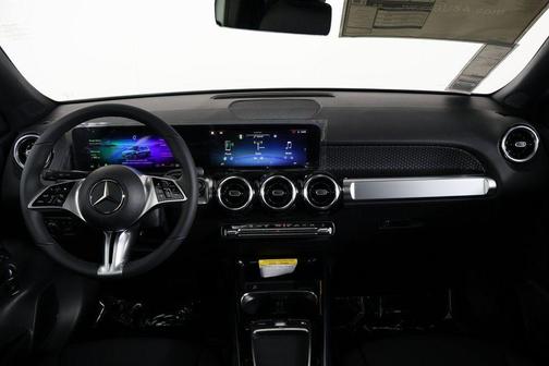 2026 Mercedes-Benz GLB 250 Base