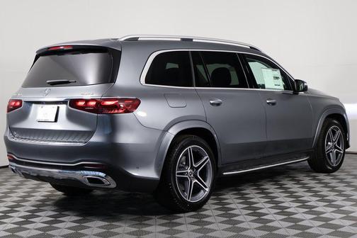 2026 Mercedes-Benz GLS 450 4MATIC