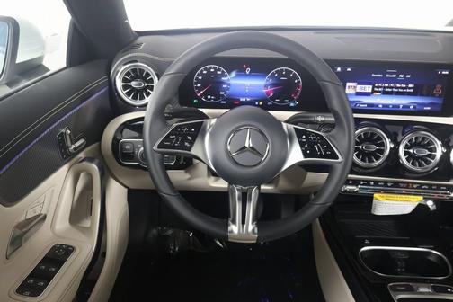 2025 Mercedes-Benz CLA 250