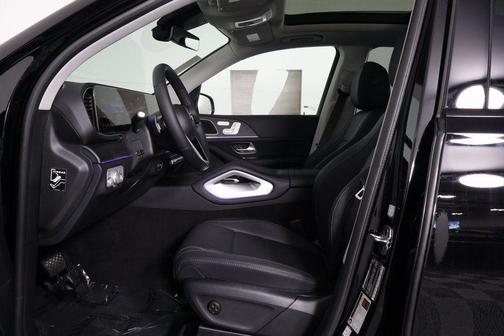 Black 2026 Mercedes-Benz GLE 450 4MATIC