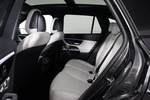 2026 Mercedes-Benz GLC 300 Base