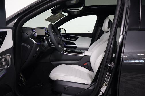 2026 Mercedes-Benz GLC 300 Base