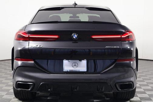 Black Sapphire Metallic 2022 BMW X6 xDrive40i