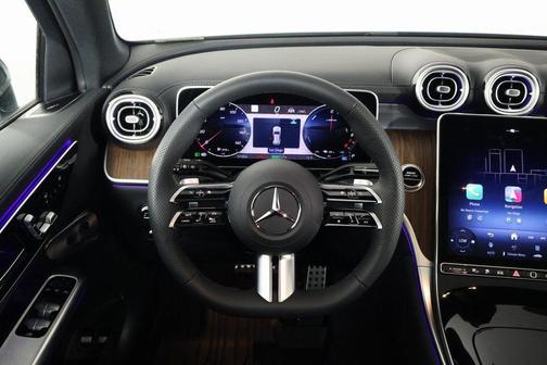 2025 Mercedes-Benz GLC 350e Base