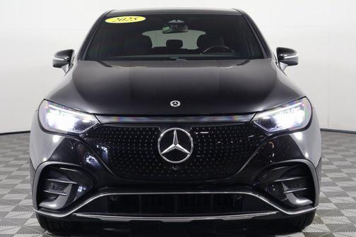 Obsidian Black Metallic 2025 Mercedes-Benz EQE 350 4MATIC