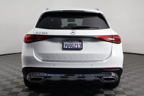 Polar White 2026 Mercedes-Benz GLC 300 Base
