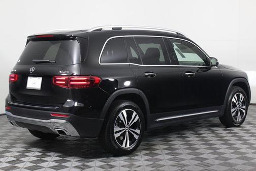 2025 Mercedes-Benz GLB 250 4MATIC