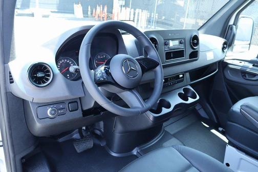 2025 Mercedes-Benz Sprinter 3500XD High Roof