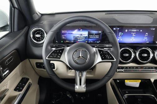 2026 Mercedes-Benz GLB 250 Base