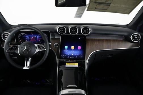 Polar White 2026 Mercedes-Benz GLC 300 Base
