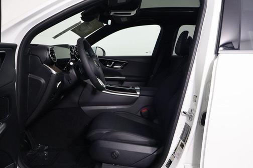 Polar White 2026 Mercedes-Benz GLC 300 Base