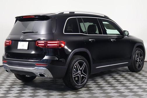 Night Black 2026 Mercedes-Benz GLB 250 Base