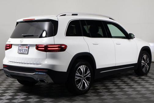 2026 Mercedes-Benz GLB 250 Base