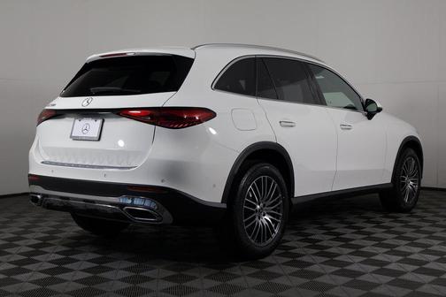 2026 Mercedes-Benz GLC 300 Base