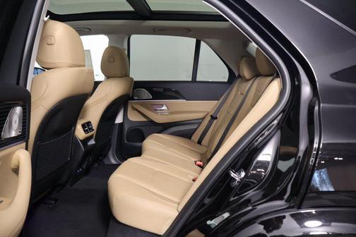 Obsidian Black Metallic 2026 Mercedes-Benz GLE 450 4MATIC