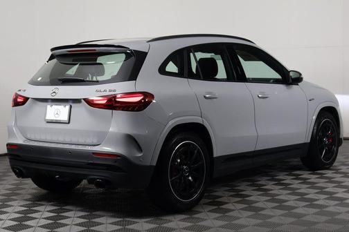 956 2026 Mercedes-Benz AMG GLA 35 4MATIC