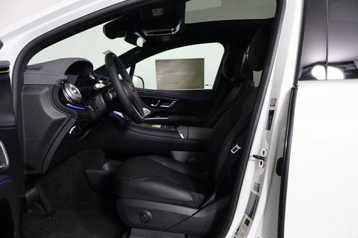 Polar White 2026 Mercedes-Benz EQS 400 400