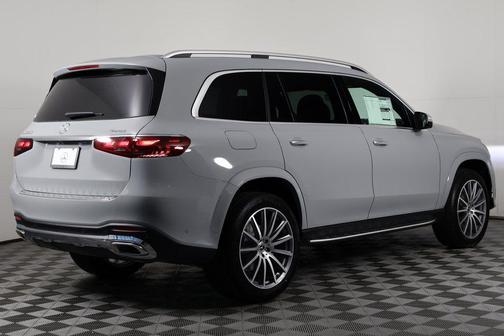 2026 Mercedes-Benz GLS 580 4MATIC