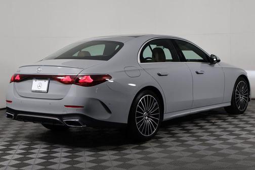 MANUFAKTUR Alpine Grey 2026 Mercedes-Benz E-Class E 350