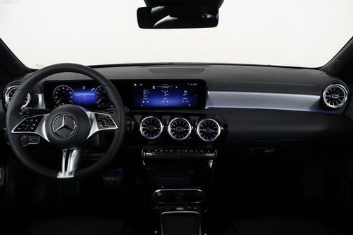 2026 Mercedes-Benz CLA 250 4MATIC
